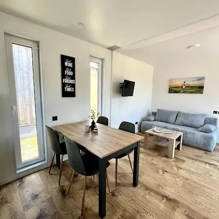 بيت للعطل Flora